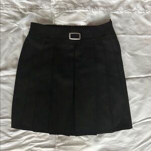 Elegant Black Pleated Skirt